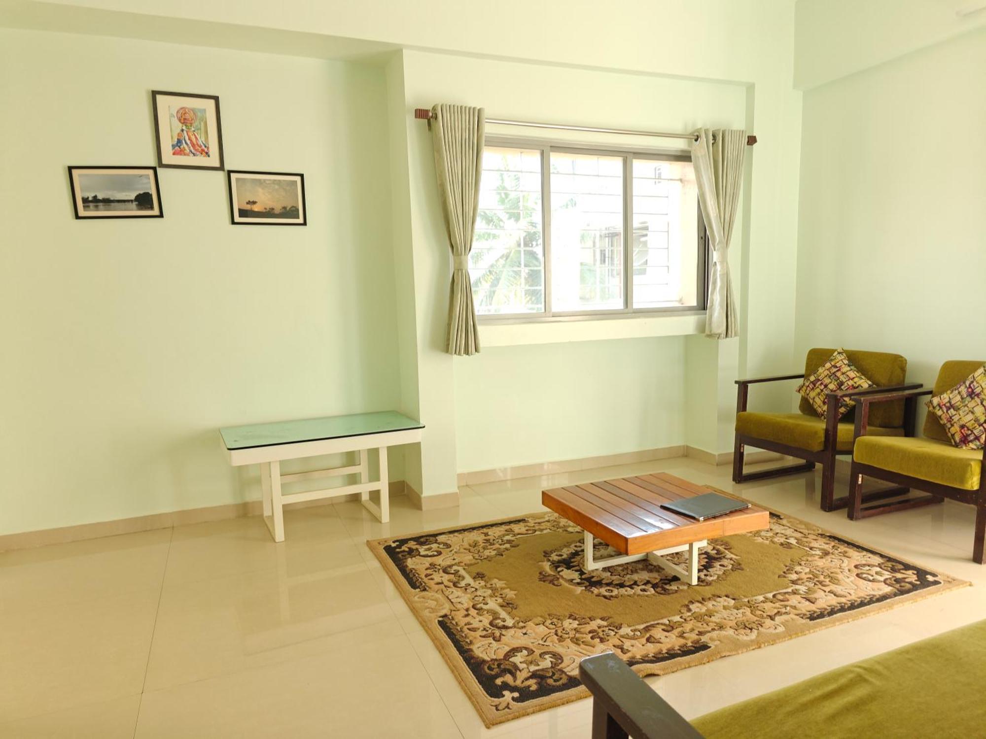 Chandralok Service Apartments Colhapur Exterior foto