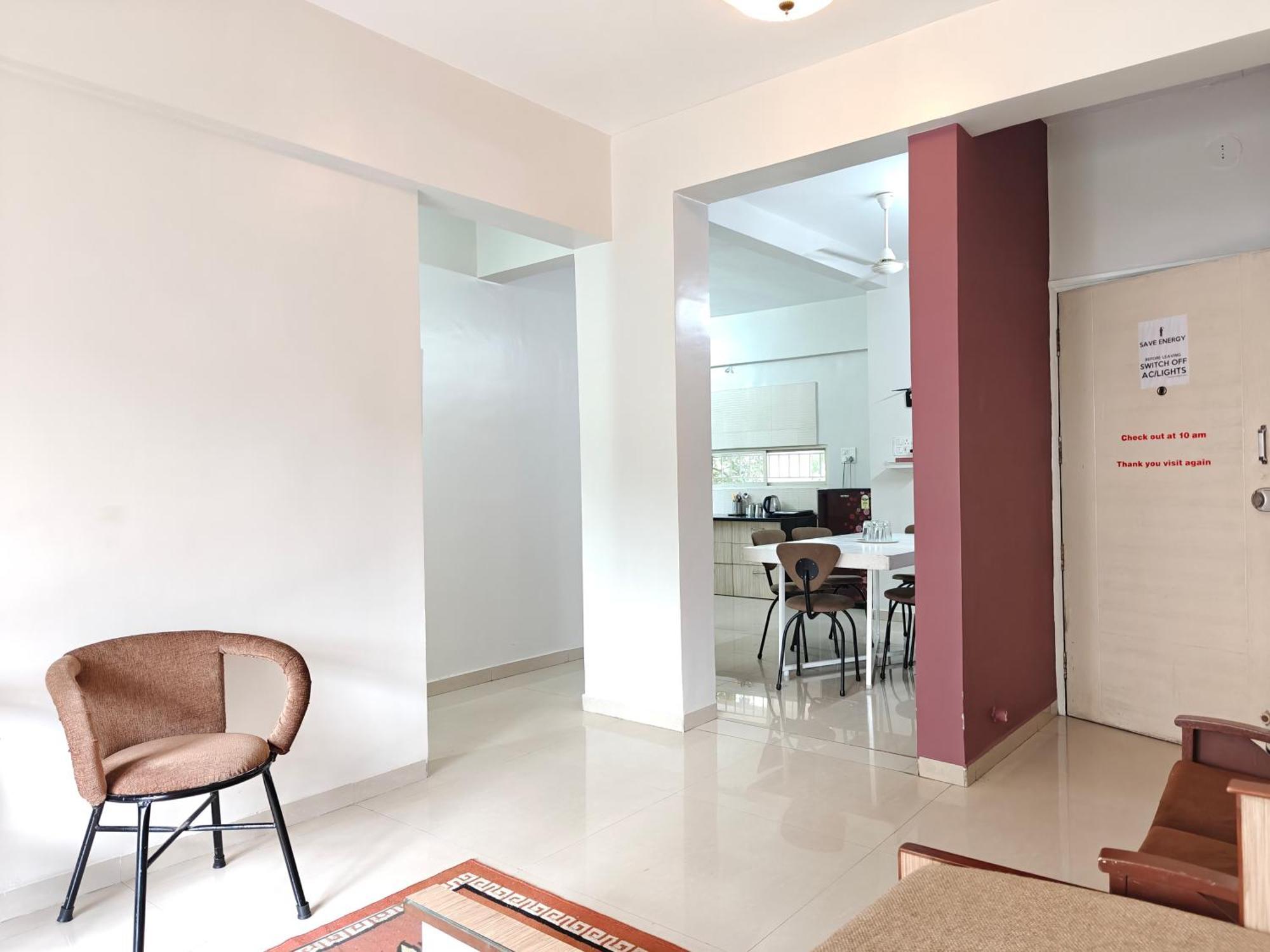 Chandralok Service Apartments Colhapur Exterior foto