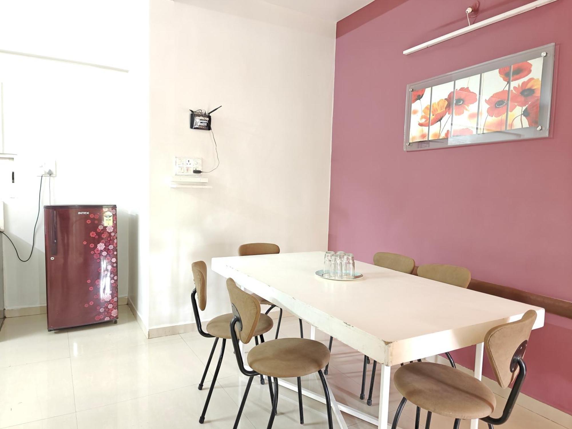 Chandralok Service Apartments Colhapur Exterior foto